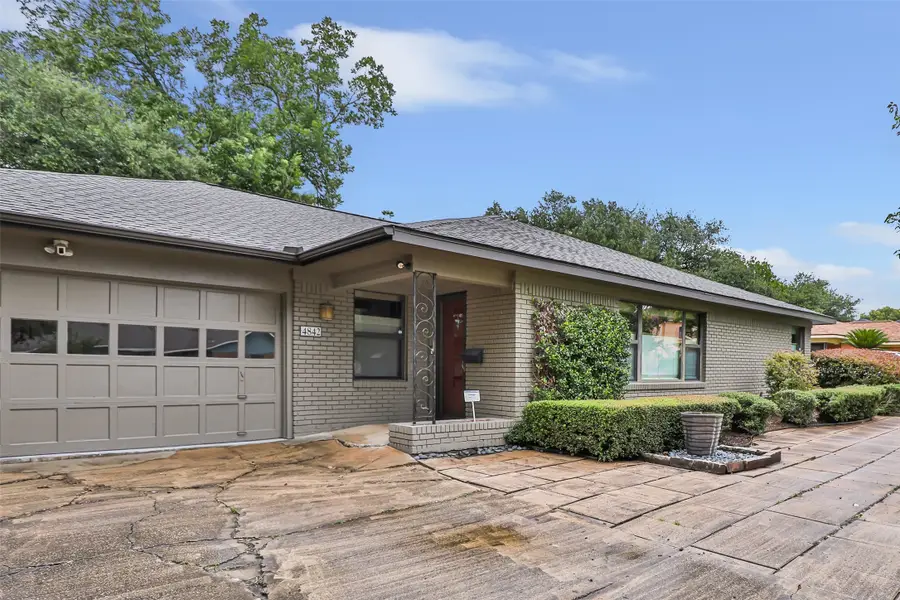 4842 Briarbend Drive, Houston, TX 77035 - #2