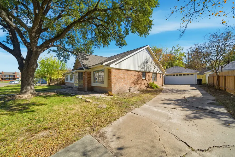 7230 Bayou Forest Drive, Houston, TX 77088 - #3