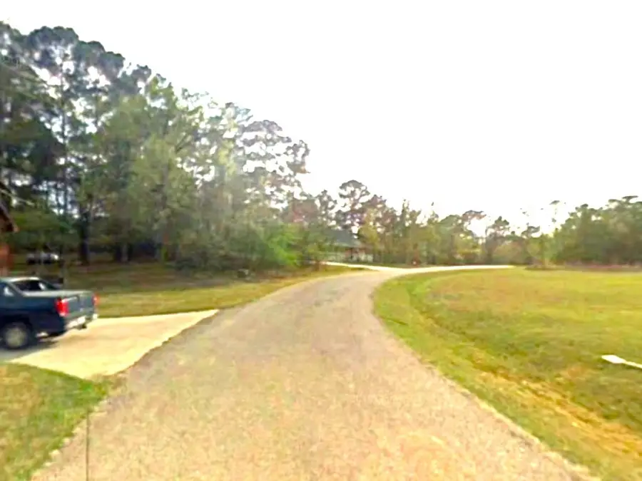 7 Imperial Circle, Coldspring, TX 77331 - #3