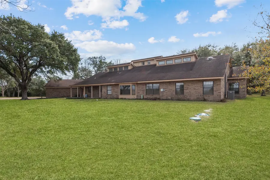 9811 Miner Road, Highlands, TX 77562 - #2