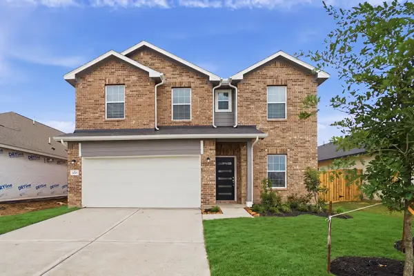 8015 Jasper Meadows, Angleton, TX 77515