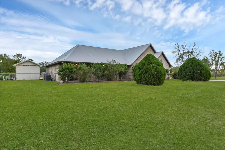 10802 4th 1/2 Street, Santa Fe, TX 77510 - Image #3