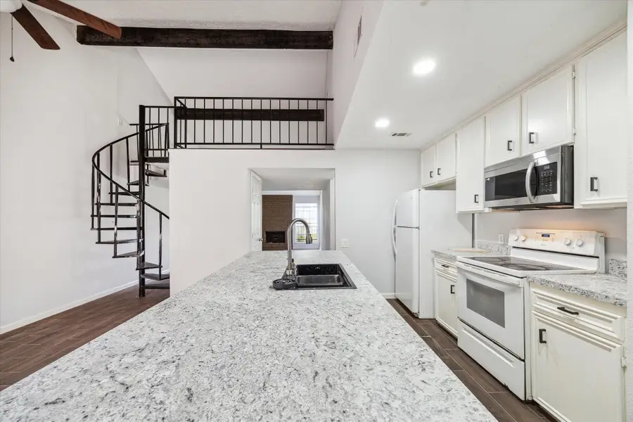 8628 Maplecrest Drive, Houston, TX 77099 - #3