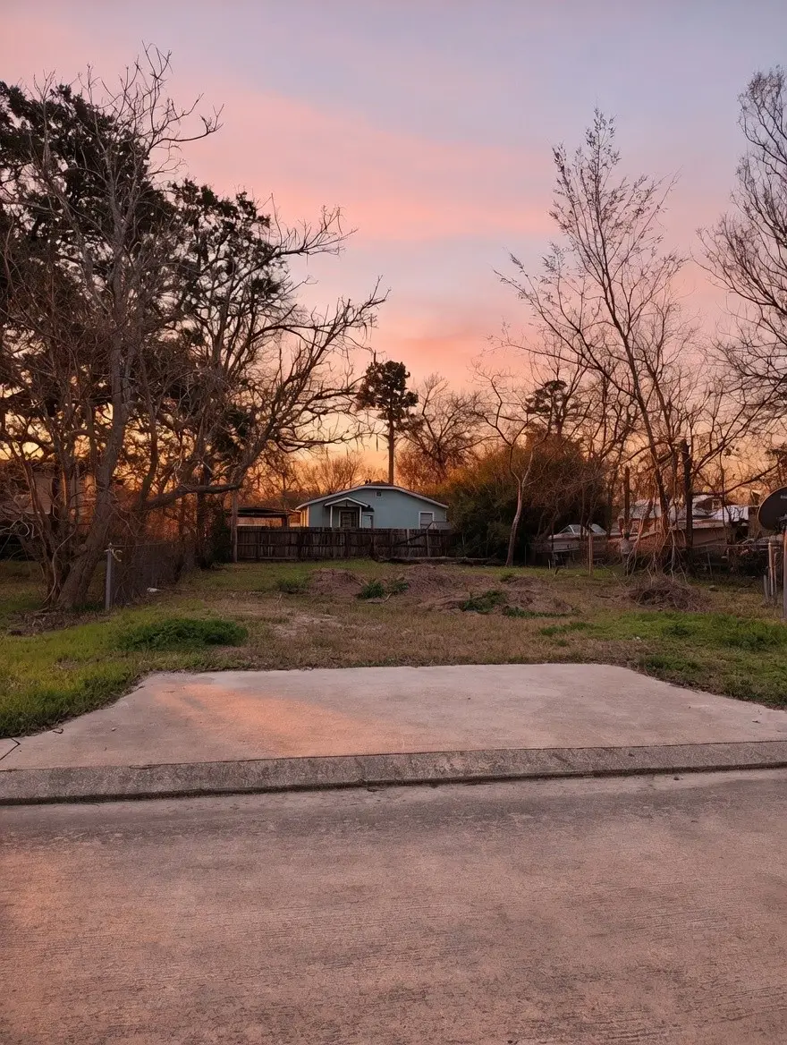 125 Bay Shore Drive, La Porte, TX 77571 - #1