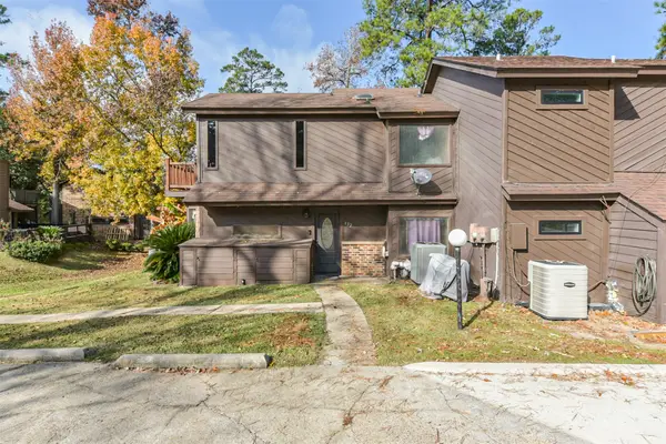 200 Fountain Lake W #132, Livingston, TX 77351