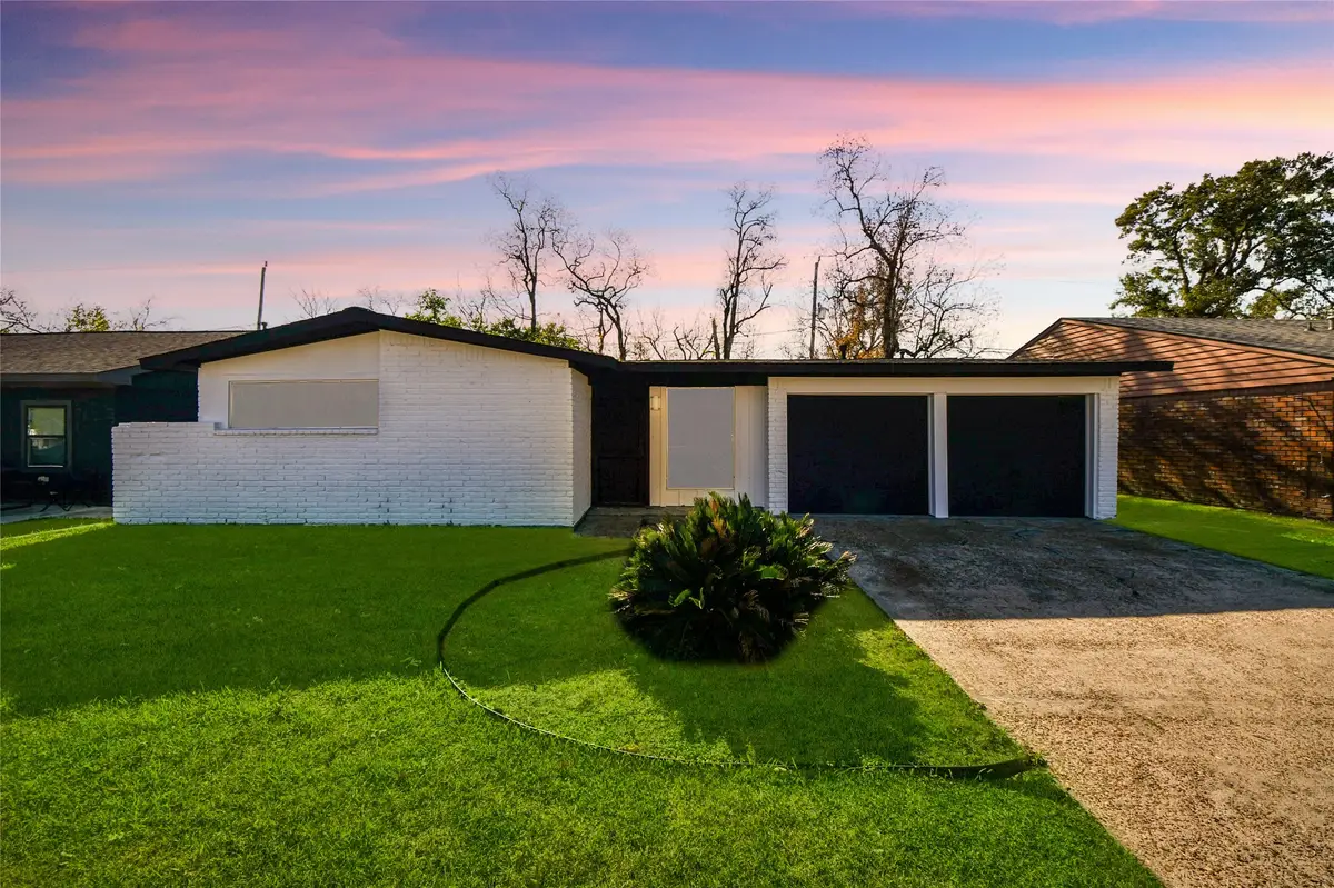 3727 Prudence Drive, Houston, TX 77045 - #1
