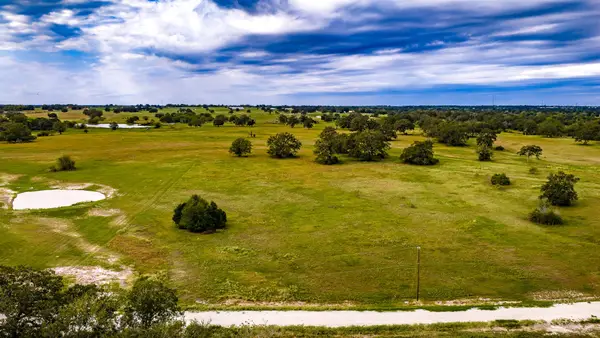 1390 Connor Landing Street, Madisonville, TX 77864