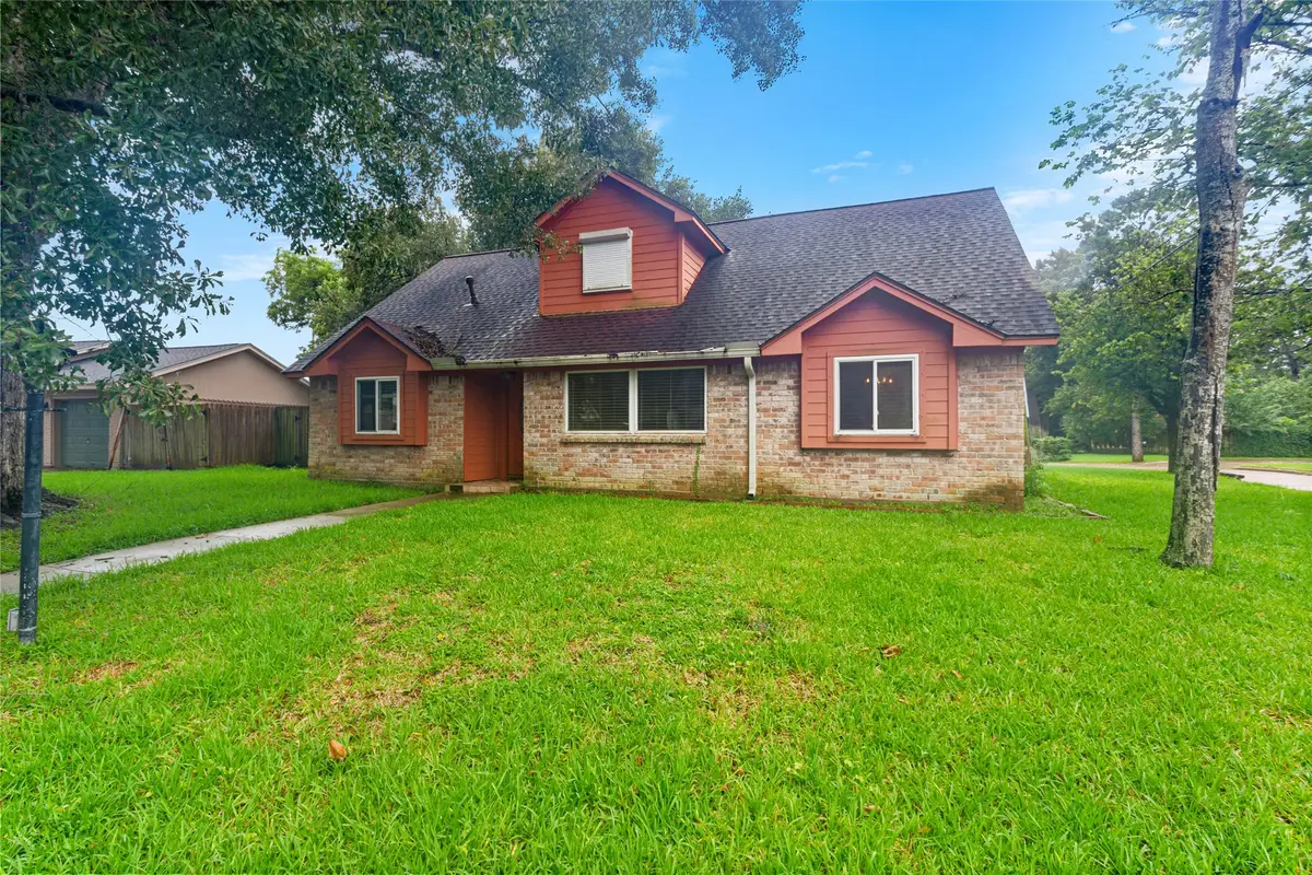 5000 Cedar Creek Drive, Dickinson, TX 77539 - #1