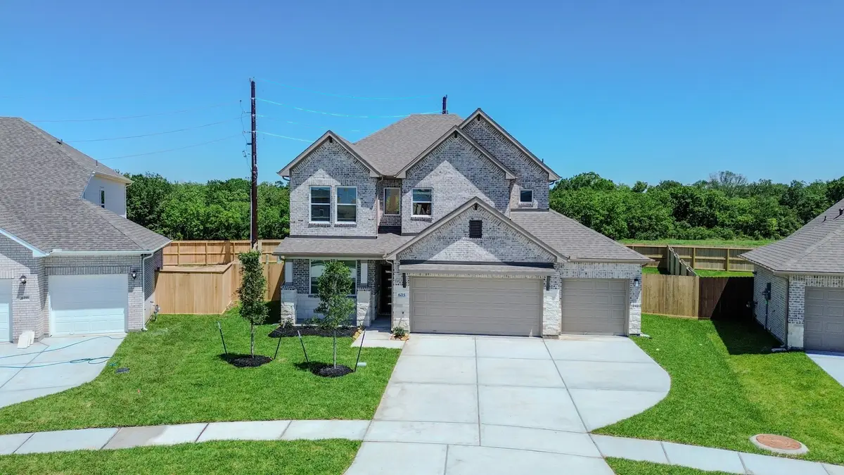 6215 Royal Palm Drive, Manvel, TX 77578 - #1