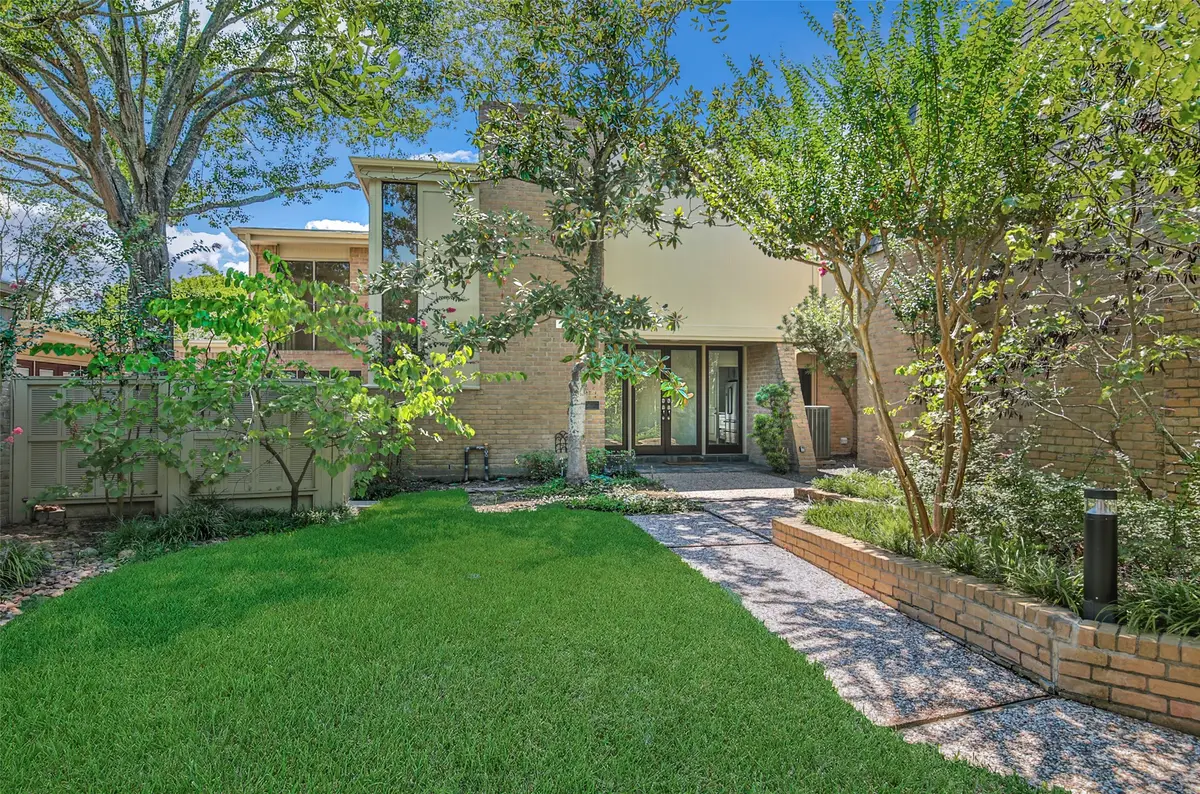 15607 Memorial Drive, Houston, TX 77079 - #1