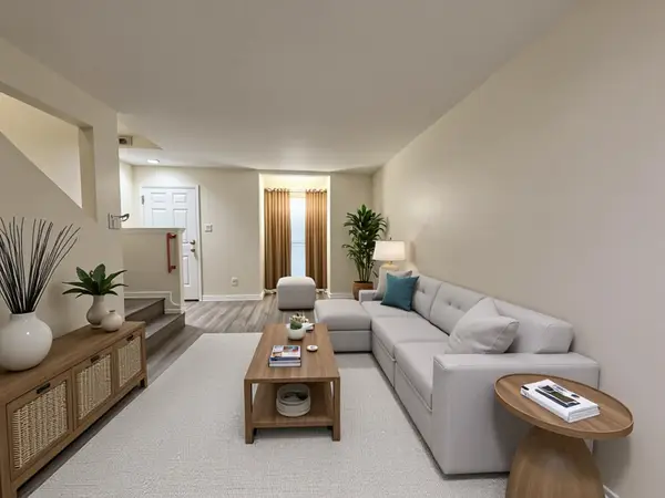 2100 Wilcrest Drive #107, Houston, TX 77042