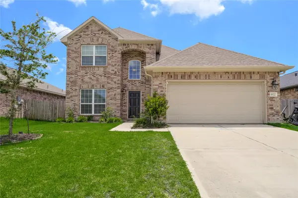 9922 Pine Forest Court, Baytown, TX 77521