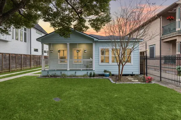 207 Tabor Street, Houston, TX 77009