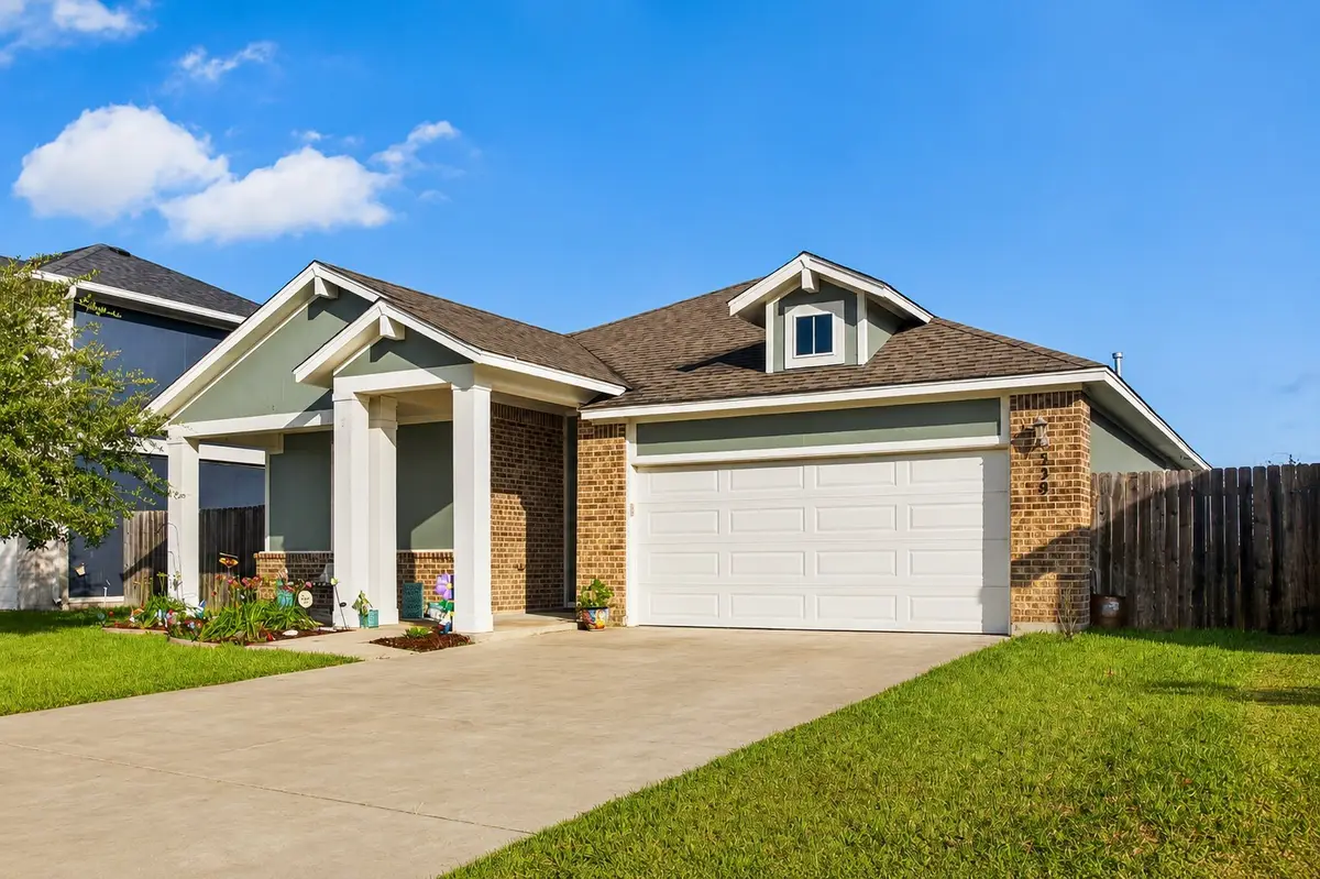 339 Brushy Creek, Victoria, TX 77904 - #1