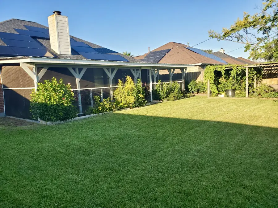 2927 30th Avenue N, Texas City, TX 77590 - #3
