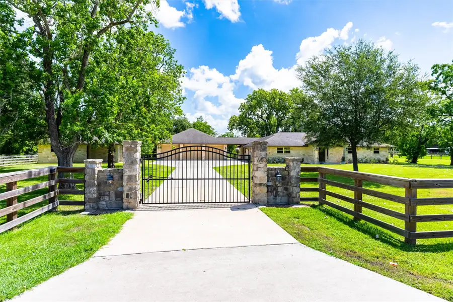 603 Rustic Lane, Friendswood, TX 77546 - #2