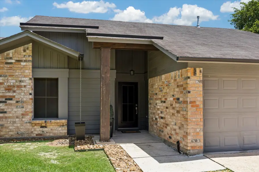 8714 Parkcrest Forest Drive, Houston, TX 77088 - #2