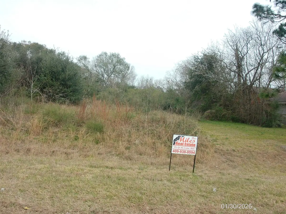 00 Mills Rd, Hitchcock, TX 77563 - Image #1