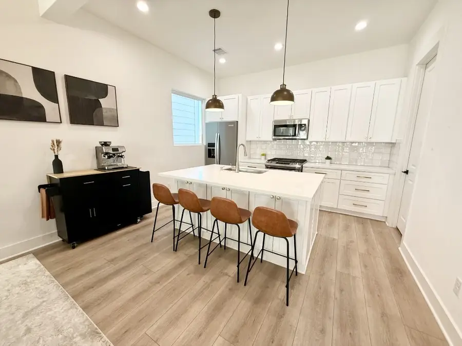 2806 Versailles Oak Lane, Houston, TX 77092 - #2