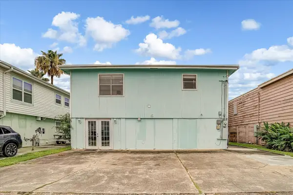 6 Dolphin Street, Bayou Vista, TX 77563