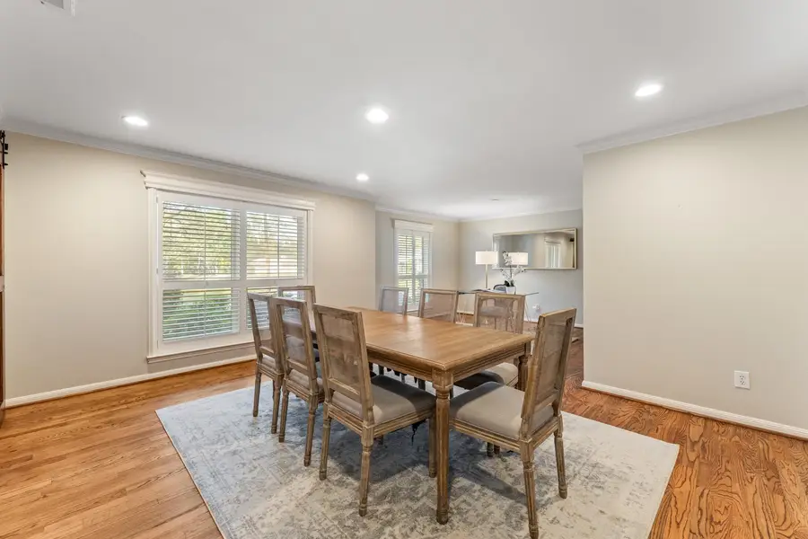 10203 Green Tree Road, Houston, TX 77042 - Image #3