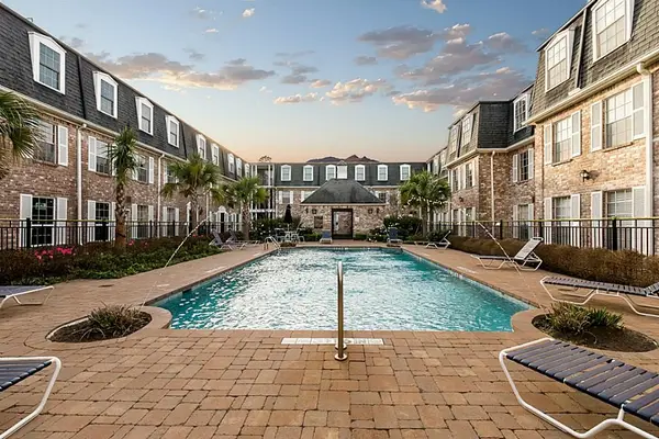 351 N Post Oak Lane #715, Houston, TX 77024