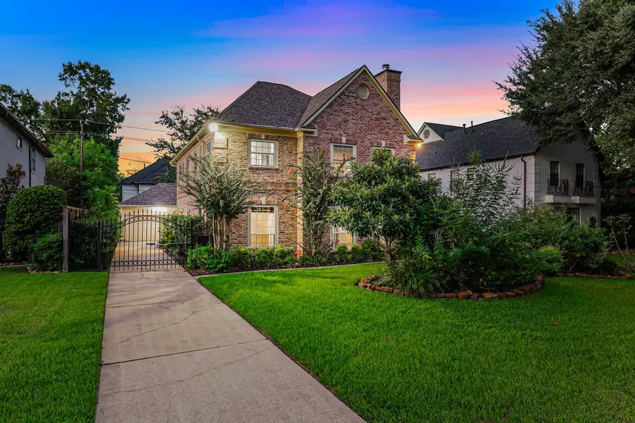 4616 Spruce Street, Bellaire, TX 77401 - #2
