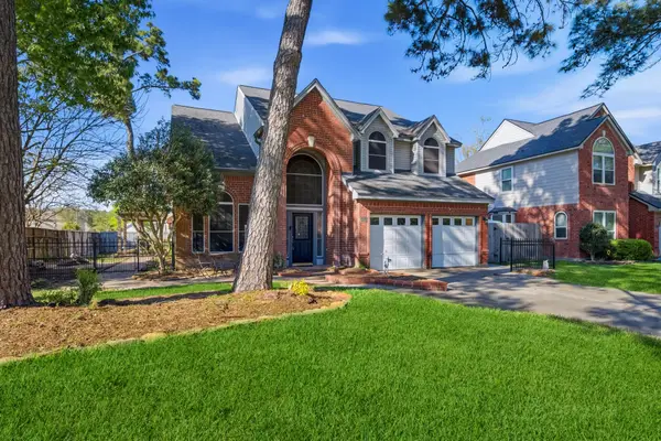 3203 Creek Manor Drive, Houston, TX 77339