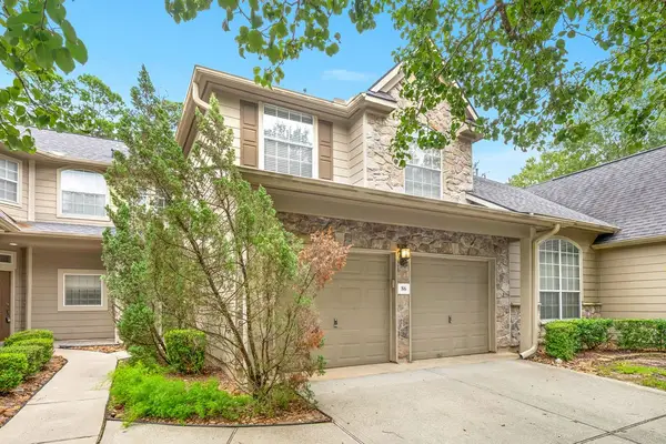 86 N Valley Oaks Circle, The Woodlands, TX 77382