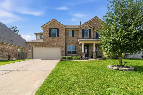 30985 Laurel Creek Lane, Conroe, TX 77385