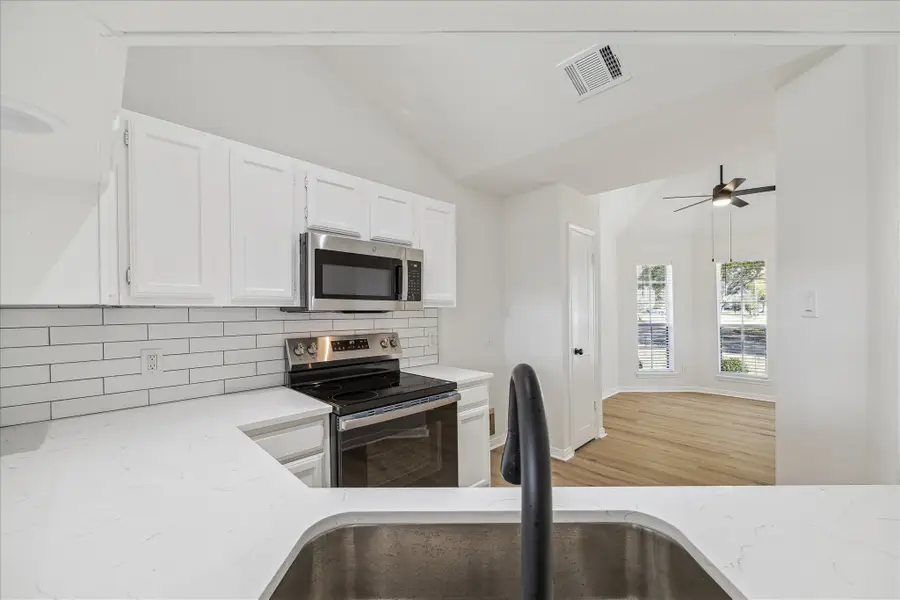 3102 Great Lakes Avenue, Sugar Land, TX 77479 - Image #2