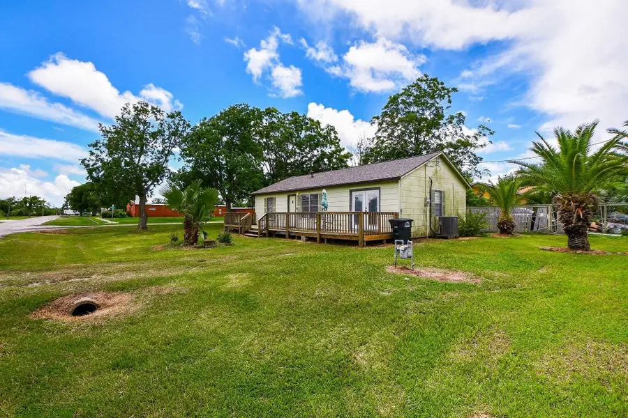 1301 2nd Street, Palacios, TX 77465 - #2