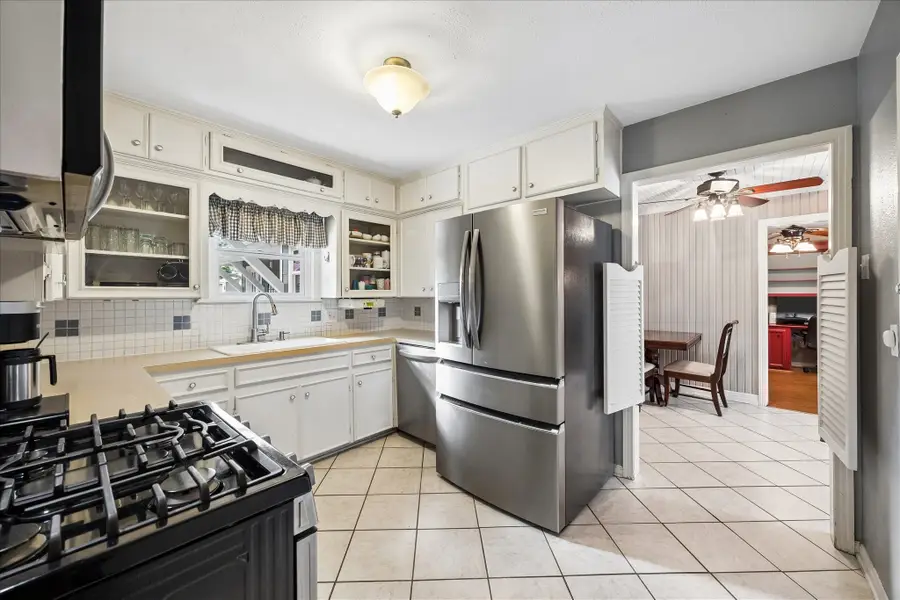 1611 Gardenia Drive, Houston, TX 77018 - #3