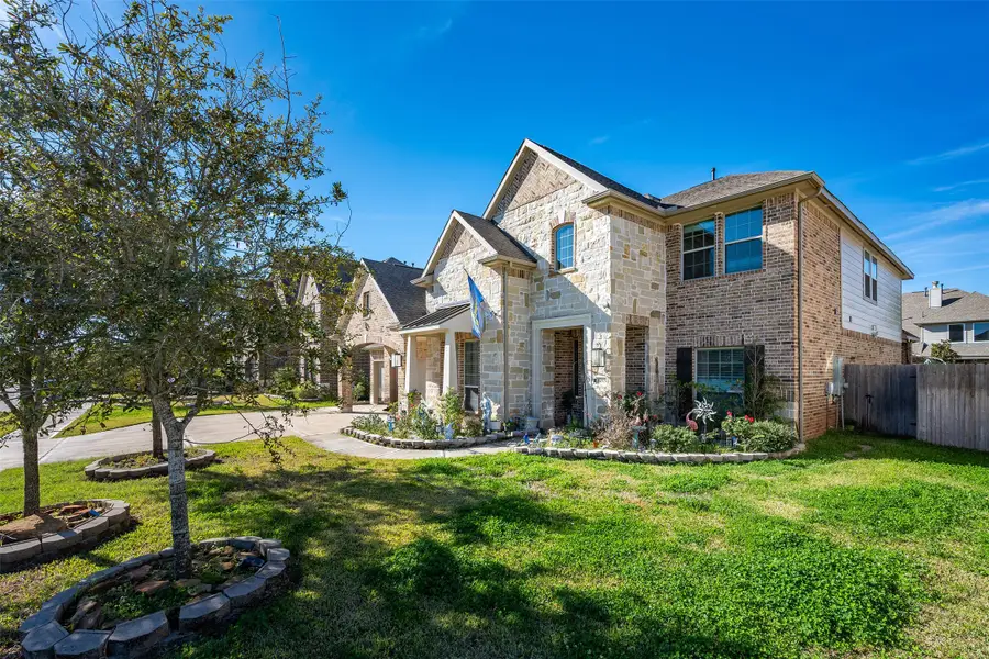 3015 Cooper Hawk Lane, Richmond, TX 77406 - Image #2