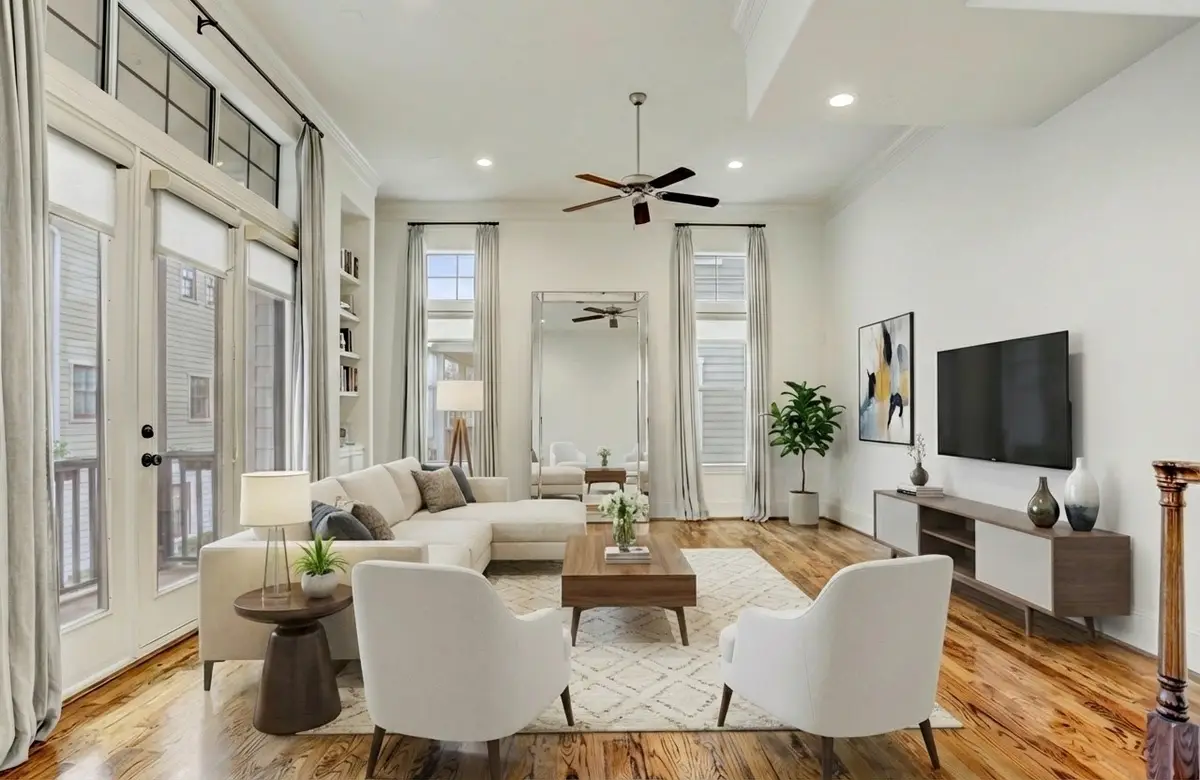 3225 Maxroy Street, Houston, TX 77008 - Image #1