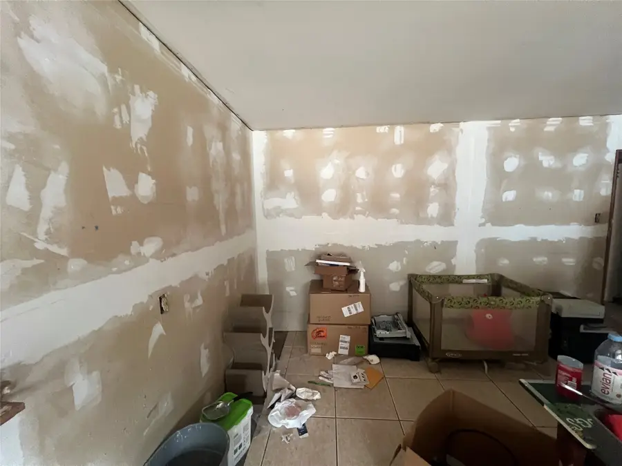 6023 Lattimer Drive, Houston, TX 77035 - Image #2