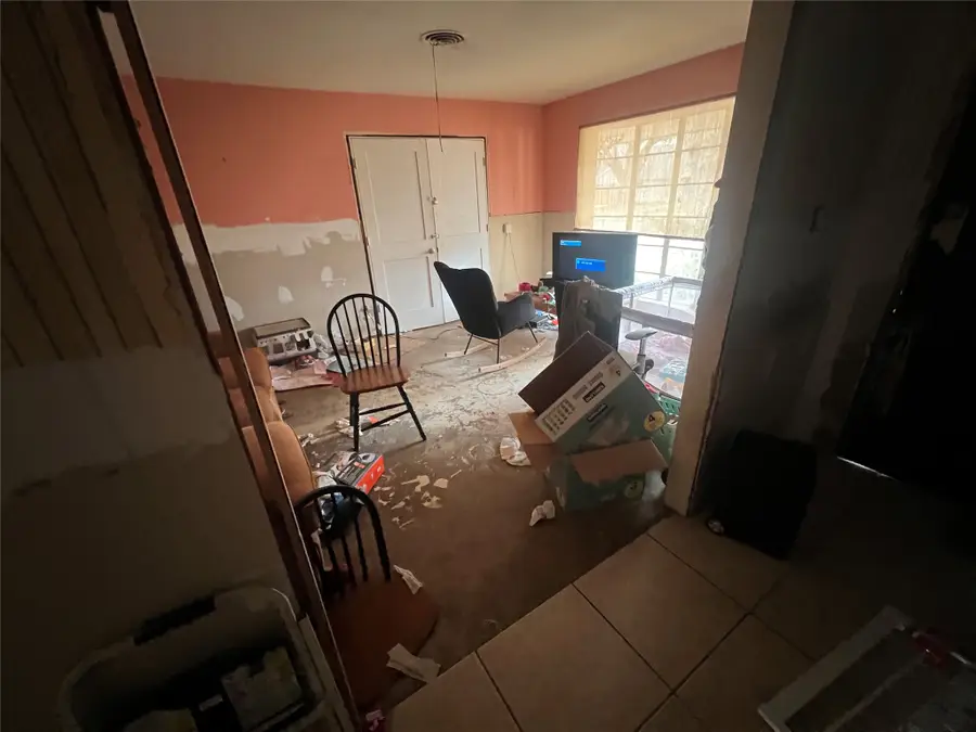 6023 Lattimer Drive, Houston, TX 77035 - Image #3