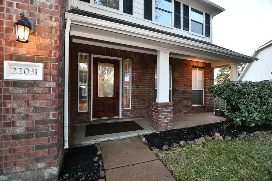 22031 Castle Hawk Trail, Richmond, TX 77407 - Image #3