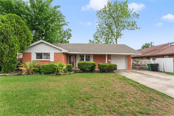 9934 Aves Street, Houston, TX 77034