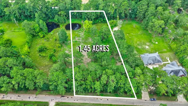 000 County Road 303, Dayton, TX 77535