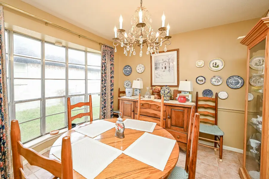 5007 Whispering Falls Drive, Houston, TX 77084 - Image #3