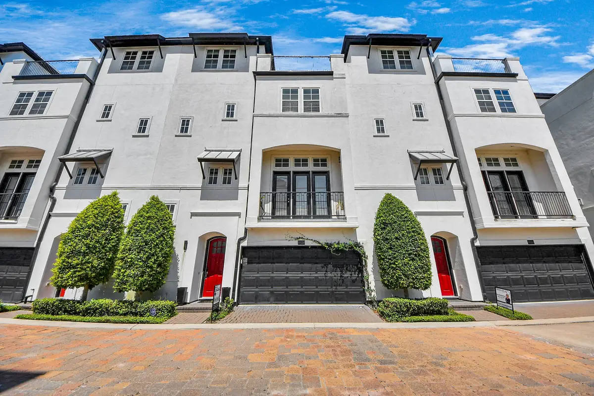 8928 Lakeshore Bend Drive, Houston, TX 77080 - Image #1