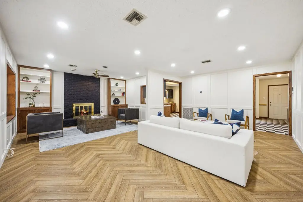 1721 Saxon Drive, Houston, TX 77018 - Image #1