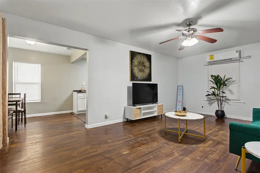 601 S Main Street, Pasadena, TX 77506 - #3
