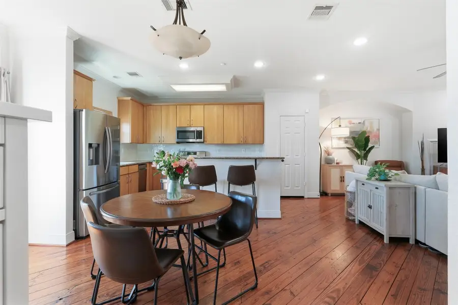 2424 Navigation Boulevard #D, Houston, TX 77003 - #3