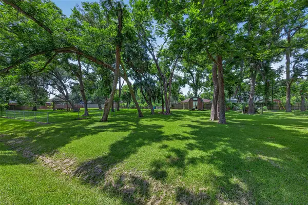 00 Humble Drive, West Columbia, TX 77486