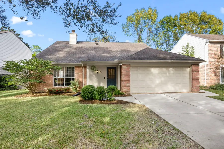 3807 Flintrock Lane, Sugar Land, TX 77479 - Image #2