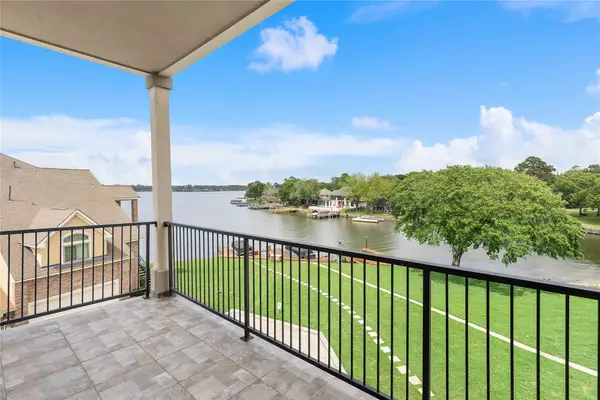 11450 Ketch Court, Willis, TX 77318