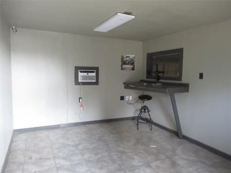 1124 Desirable Lane, Huffman, TX 77336 - Image #2