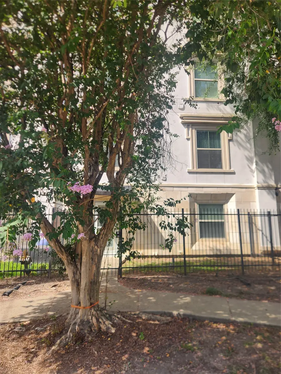 3501 Chenevert Street #2, Houston, TX 77004 - #3